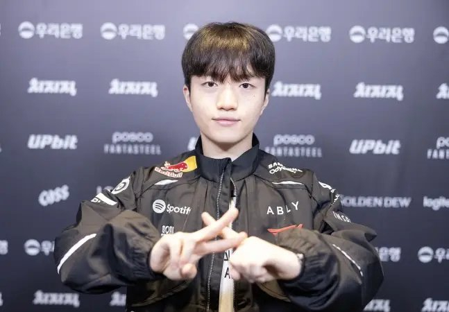 华体会下载-Keria谈T1胜HLE，称与队友沟通后找回自信打法|Keria-柳珉析|lpl|mvp|比赛|监督_新浪新闻